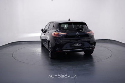 Renault Clio 1.0 tce Techno Gpl 100cv (4)