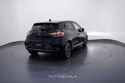 Renault Clio 1.0 tce Techno Gpl 100cv (6)