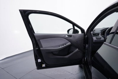 Renault Clio 1.0 tce Techno Gpl 100cv (9)