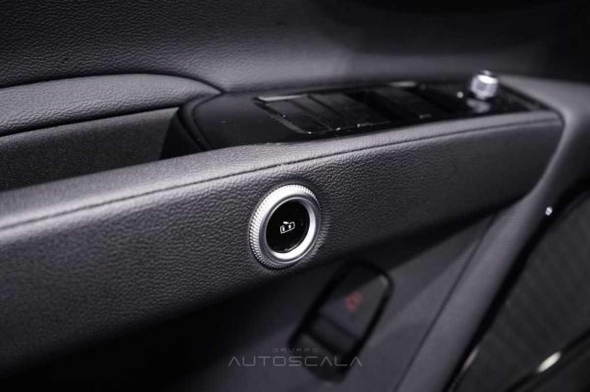 Maserati Grecale 2.0 MHEV 300 CV GT PrimaSerie (11)