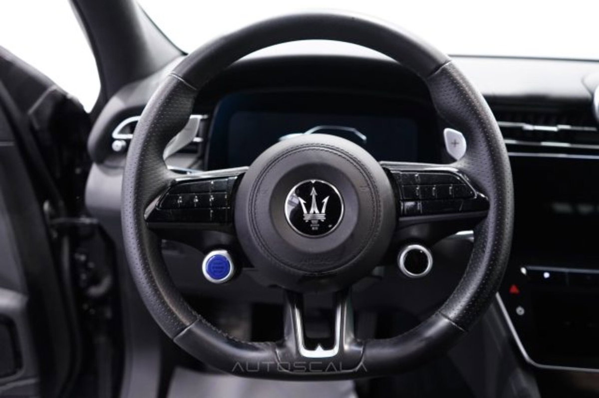 Maserati Grecale 2.0 MHEV 300 CV GT PrimaSerie (17)