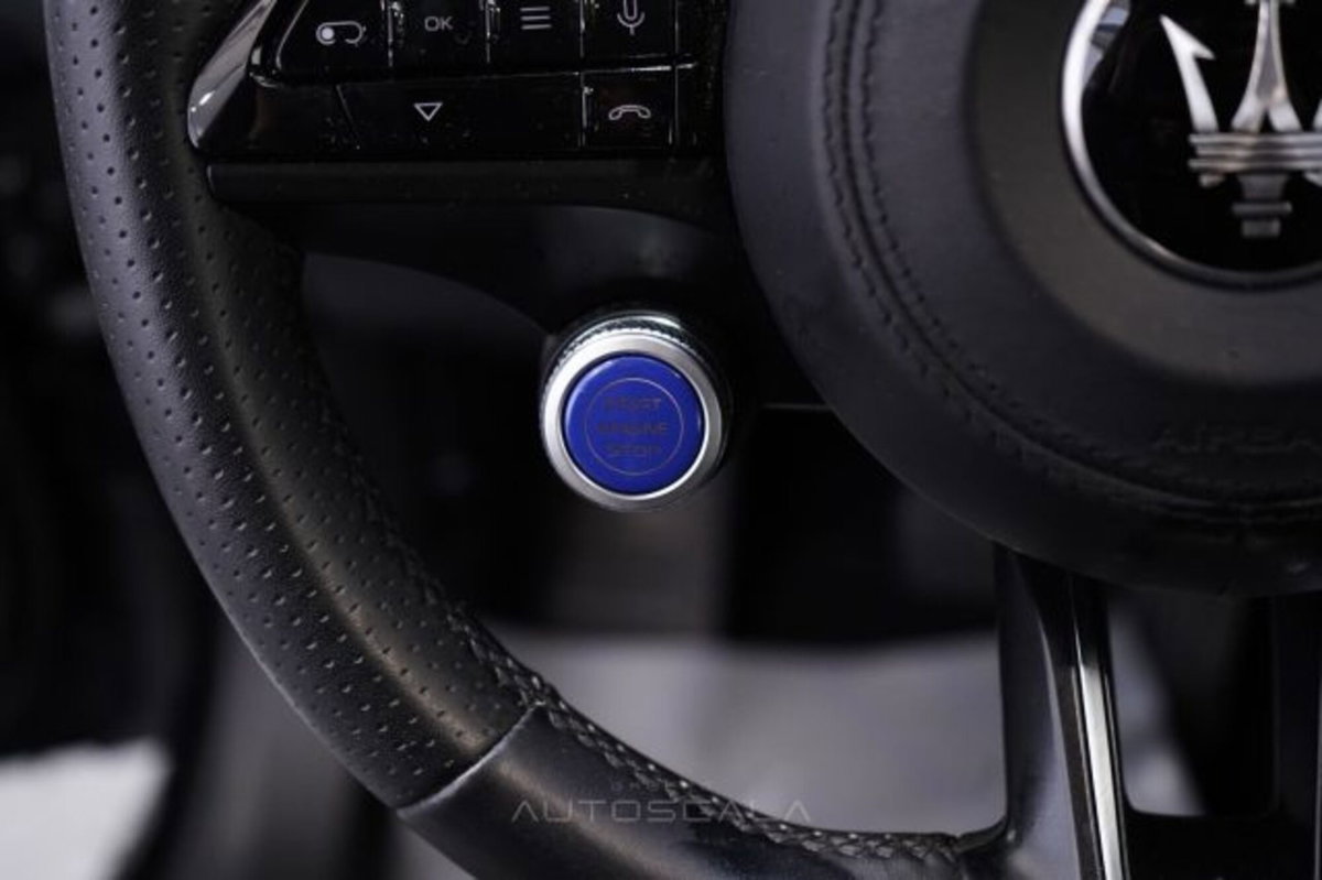 Maserati Grecale 2.0 MHEV 300 CV GT PrimaSerie (18)