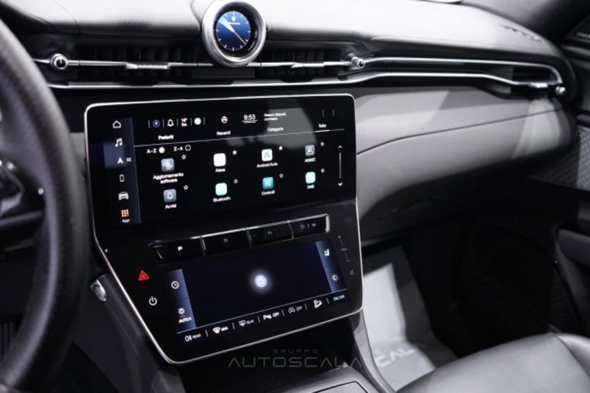 Maserati Grecale 2.0 MHEV 300 CV GT PrimaSerie (20)