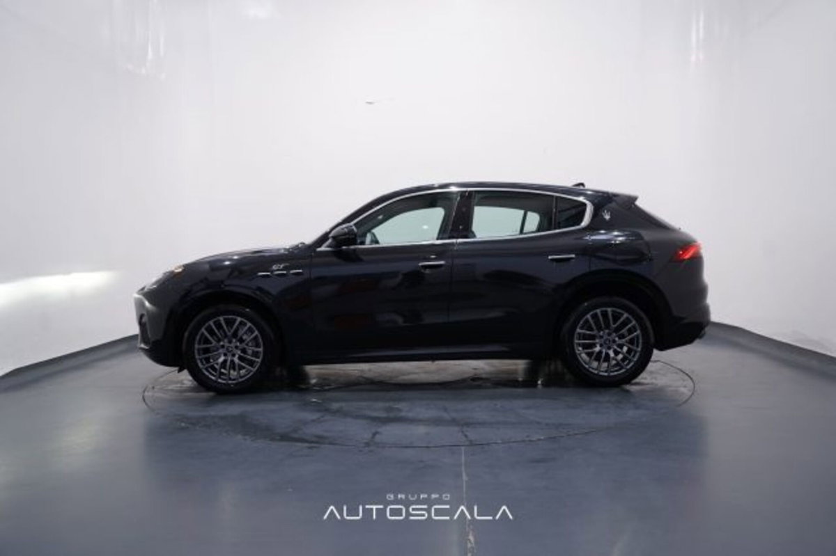 Maserati Grecale 2.0 MHEV 300 CV GT PrimaSerie (3)