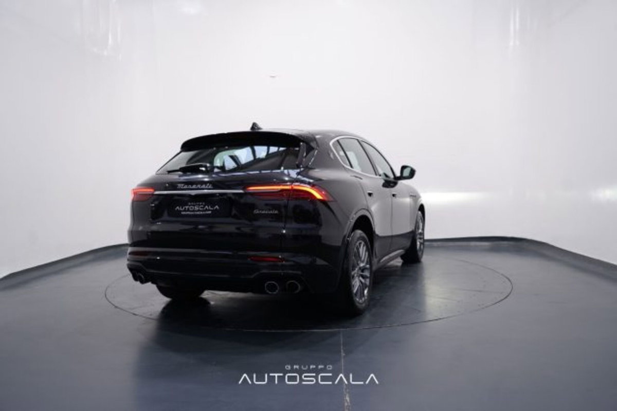 Maserati Grecale 2.0 MHEV 300 CV GT PrimaSerie (6)