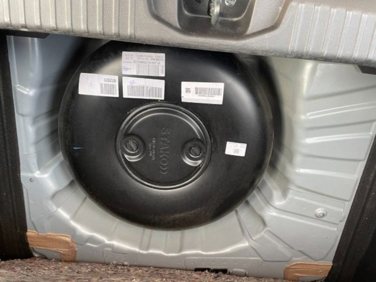 Renault Clio 1.0 tce Techno Gpl 100cv (12)