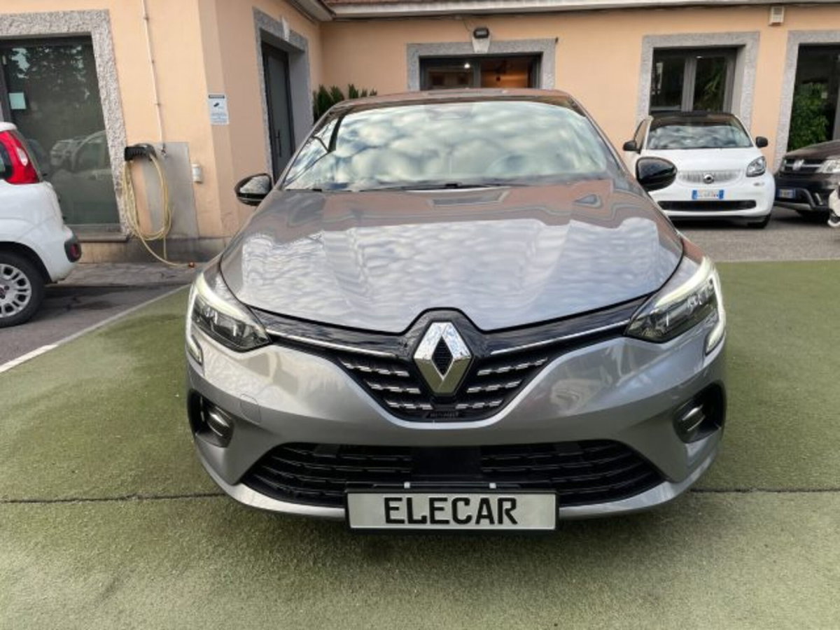 Renault Clio 1.0 tce Techno Gpl 100cv (2)