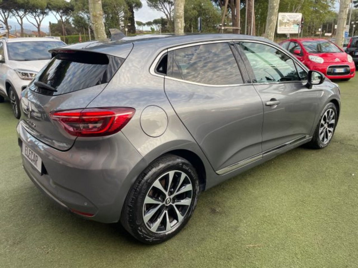 Renault Clio 1.0 tce Techno Gpl 100cv (4)