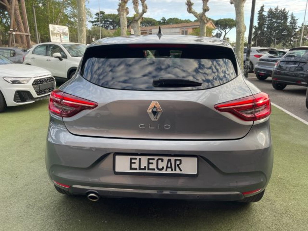 Renault Clio 1.0 tce Techno Gpl 100cv (5)