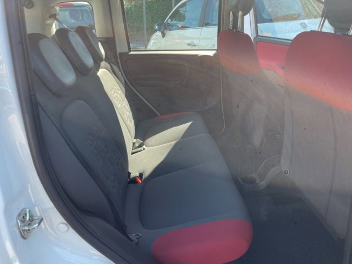 Fiat Panda 1.3 MJT 95 CV S&S Easy (9)