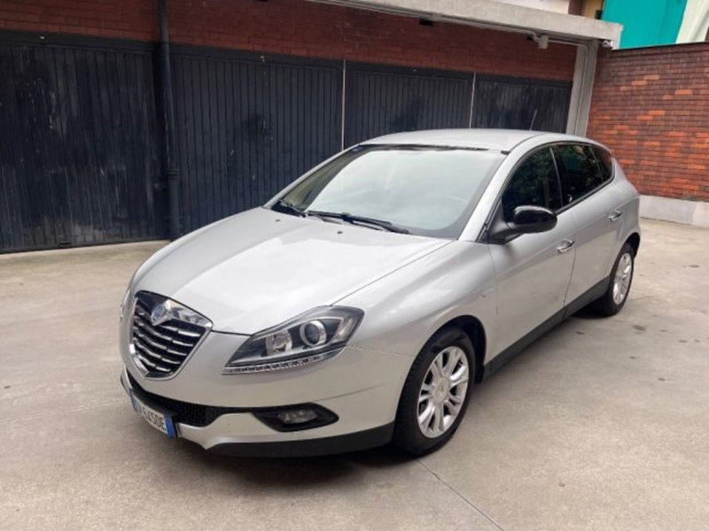 Lancia Delta 1.6 MJT DPF Silver