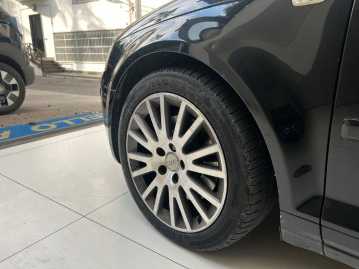 Audi A3 2.0 TDI 170 CV F.AP. Ambition (16)