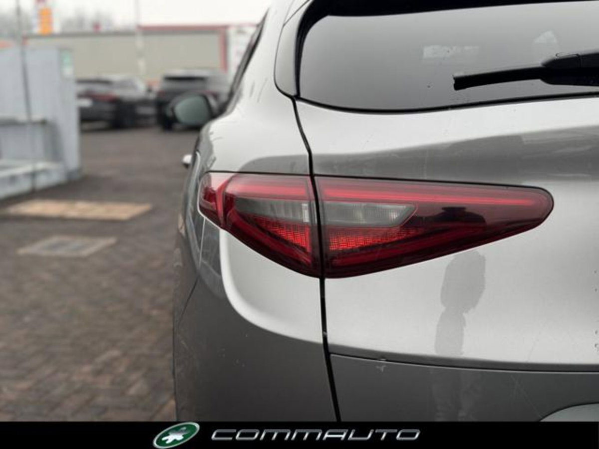 Alfa Romeo Stelvio Stelvio 2.2 Turbodiesel 190 CV AT8 RWD Business (5)