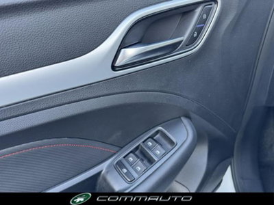 Mg ZS ZS 1.5 Luxury (11)