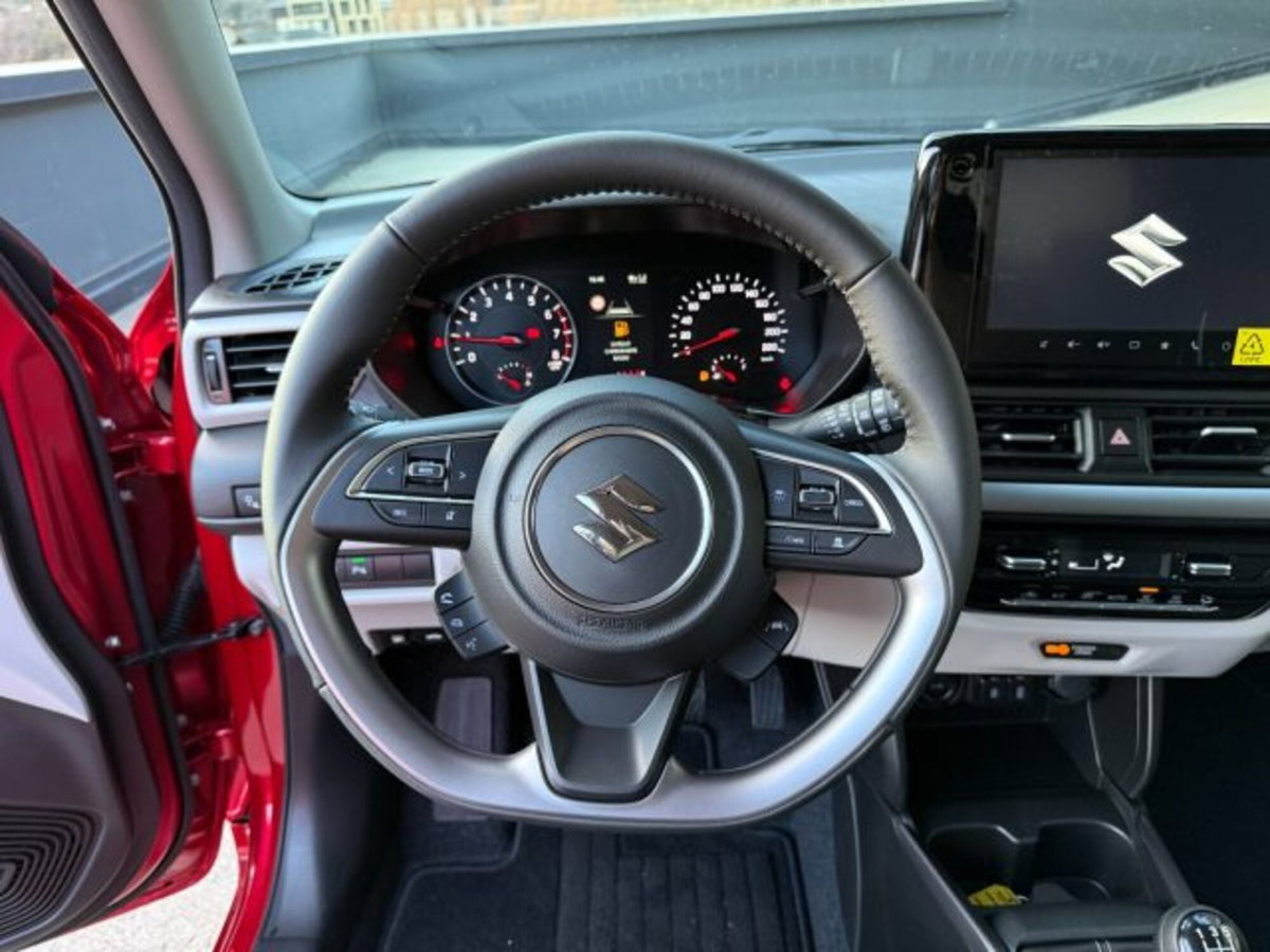 Suzuki Swift 1.2h Top 4wd allgrip (5)