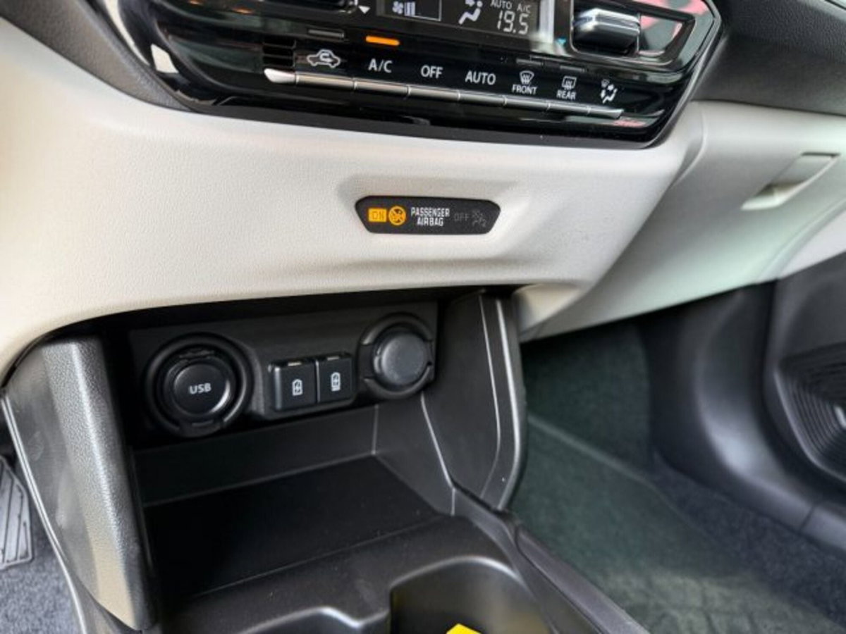 Suzuki Swift 1.2h Top 4wd allgrip (16)