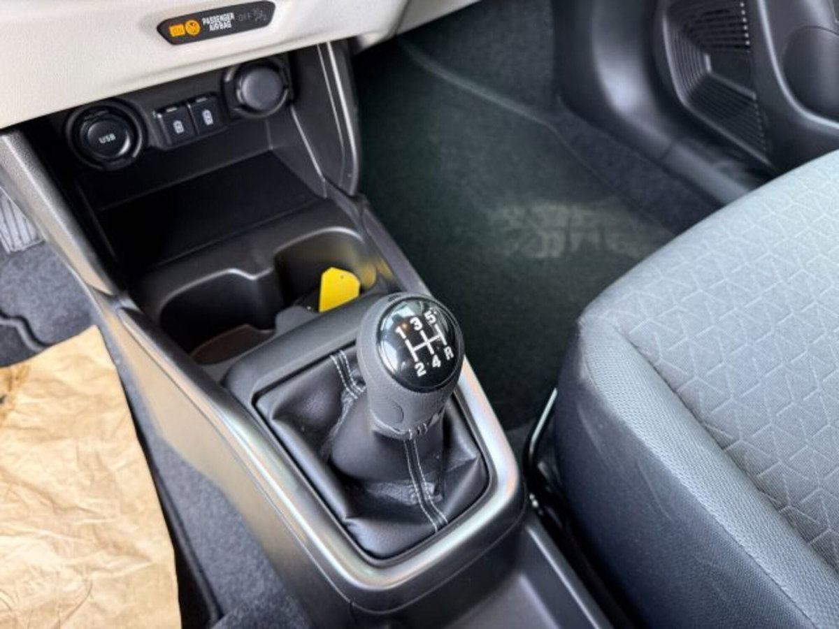 Suzuki Swift 1.2h Top 4wd allgrip (17)