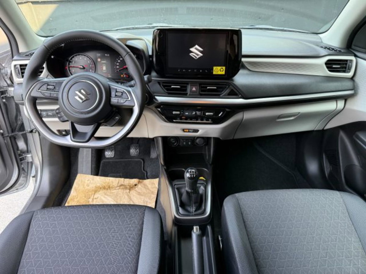 Suzuki Swift 1.2h Top 4wd allgrip (7)