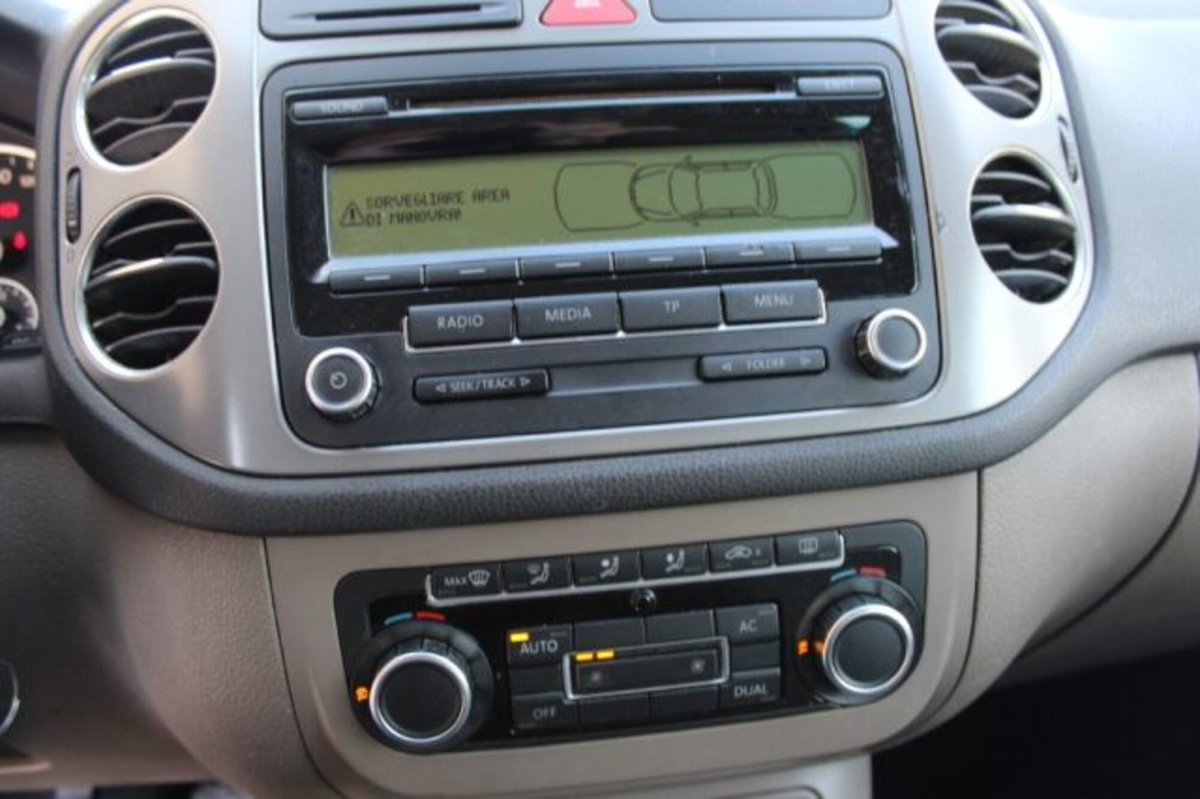 Volkswagen Tiguan 2.0 TDI DPF Trend & Fun BlueMotion Tech. (8)