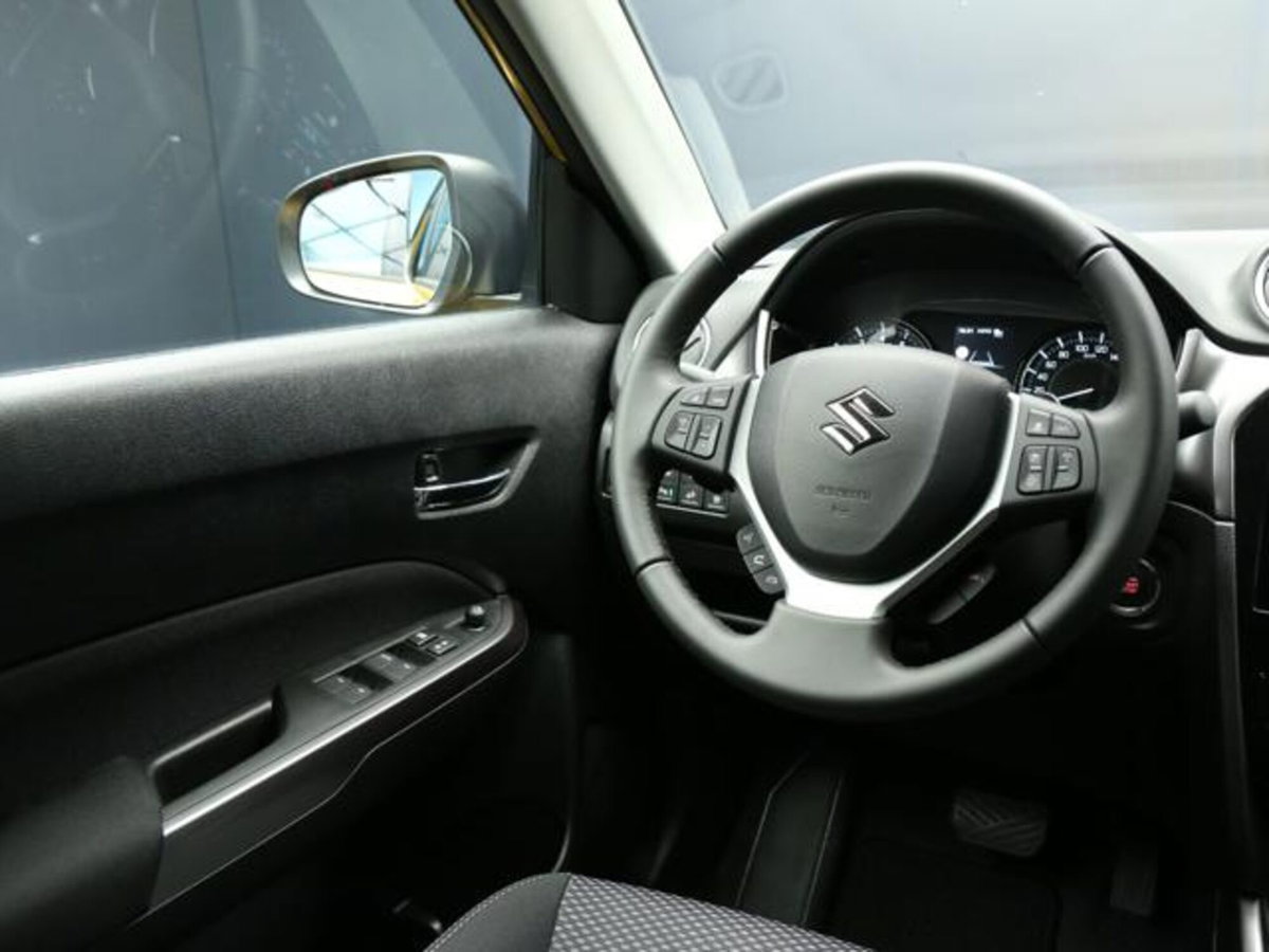 Suzuki Vitara 1.4h Top 4wd allgrip 110cv at (12)