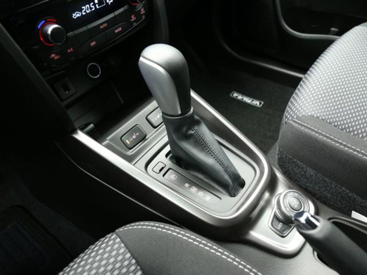 Suzuki Vitara 1.4h Top 4wd allgrip 110cv at (13)