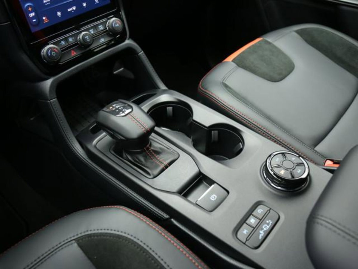 Ford Ranger Pick-up Raptor 2.0 ecoblue 210cv auto (13)