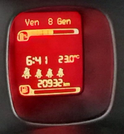 Fiat Panda 1.0 firefly hybrid s&s 70cv (8)