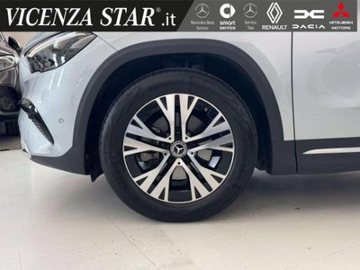 Mercedes-Benz GLA SUV 180 Advanced auto (3)