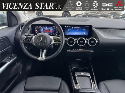Mercedes-Benz GLA SUV 180 Advanced auto (7)
