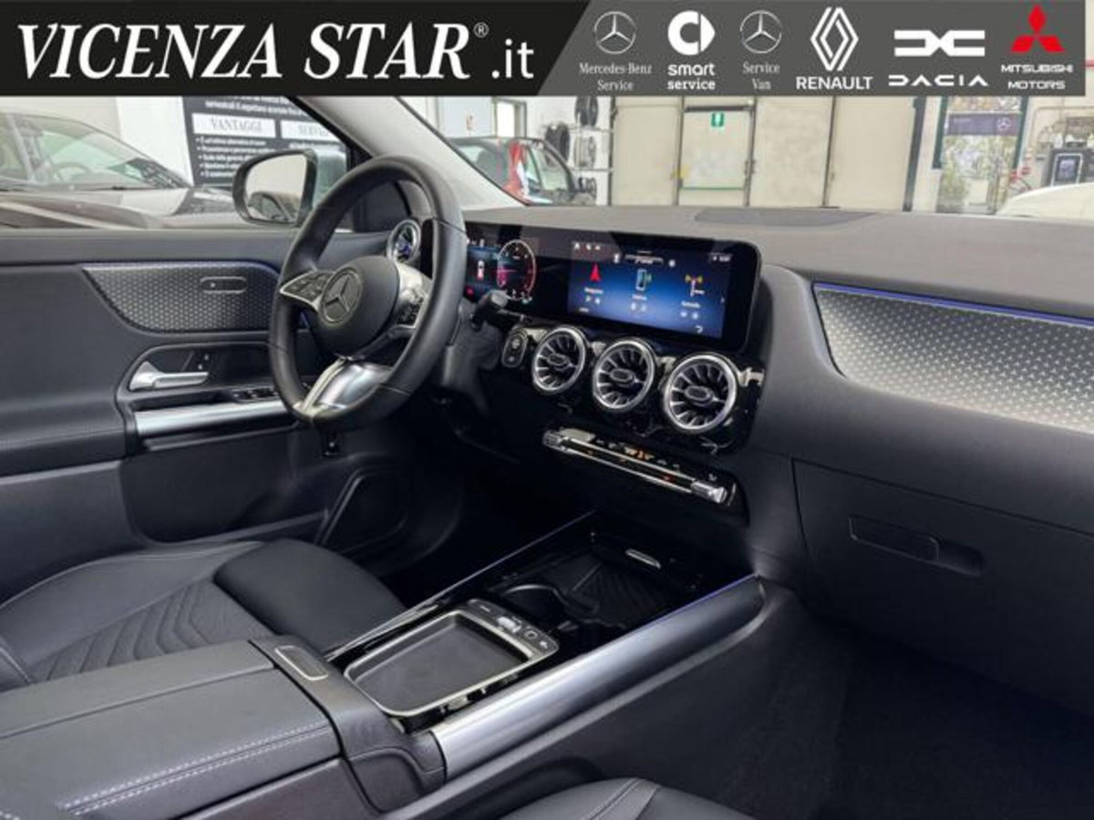 Mercedes-Benz GLA SUV 200 d Advanced 4matic auto (9)