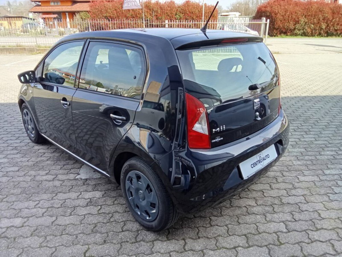 SEAT Mii 1.0 5 porte Chic (5)