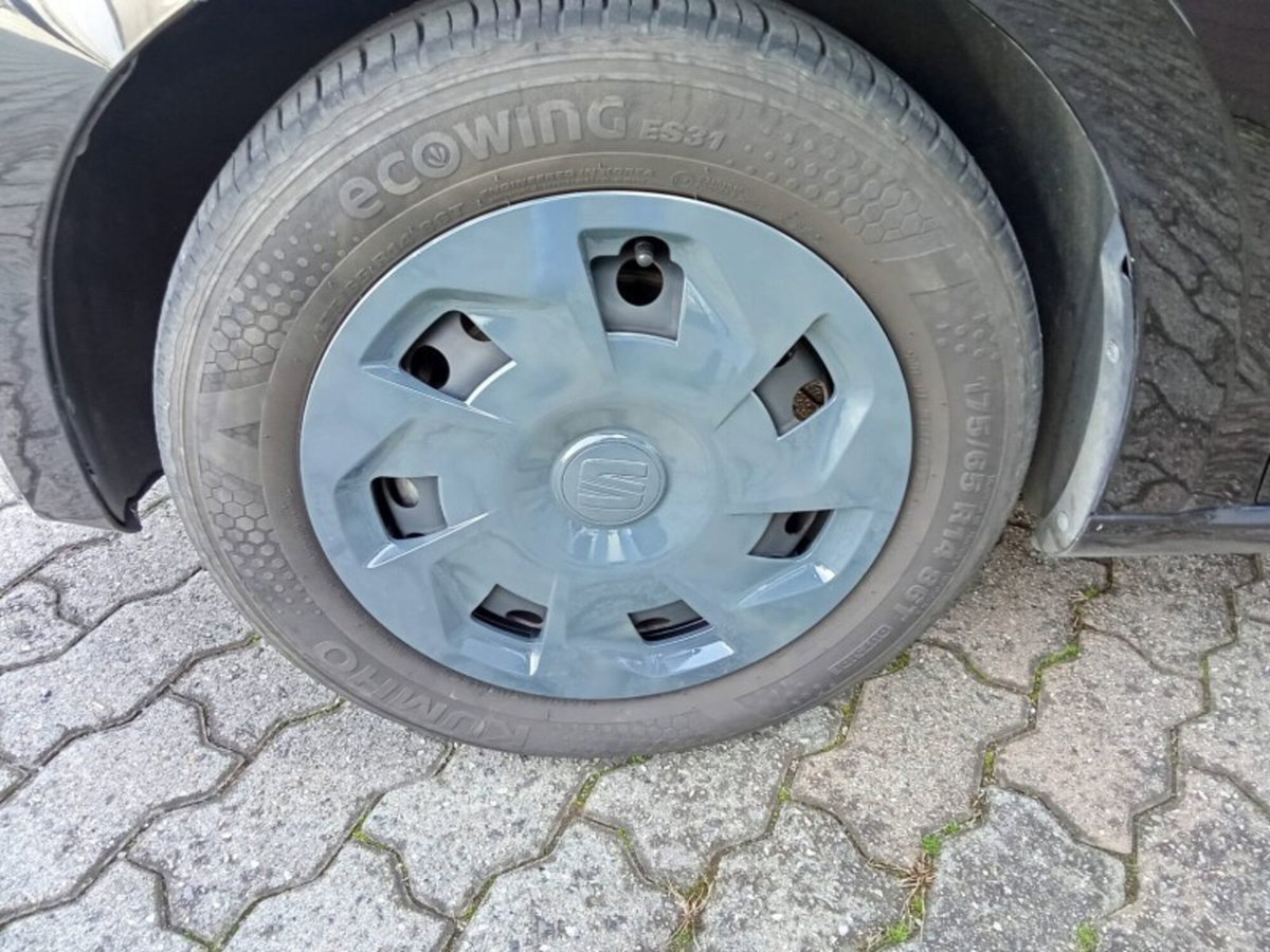 SEAT Mii 1.0 5 porte Chic (9)