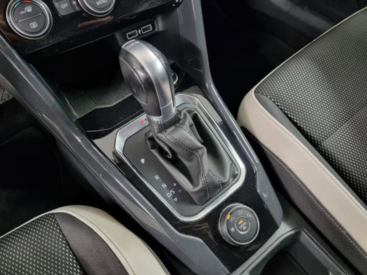 Volkswagen T-Roc 2.0 TDI SCR 150 CV DSG 4MOTION Advanced BlueMot. Tech. (9)