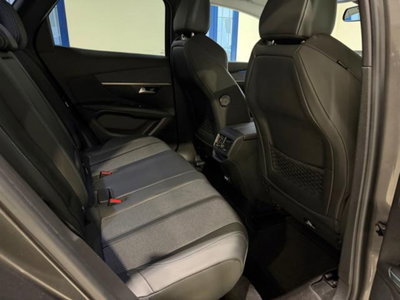 Peugeot 3008 BlueHDi 130 S&S Allure Pack (13)