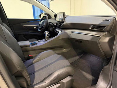 Peugeot 3008 BlueHDi 130 S&S Allure Pack (14)