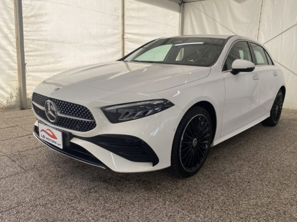 Mercedes-Benz Classe A Sedan 200 AMG Line Premium Plus auto