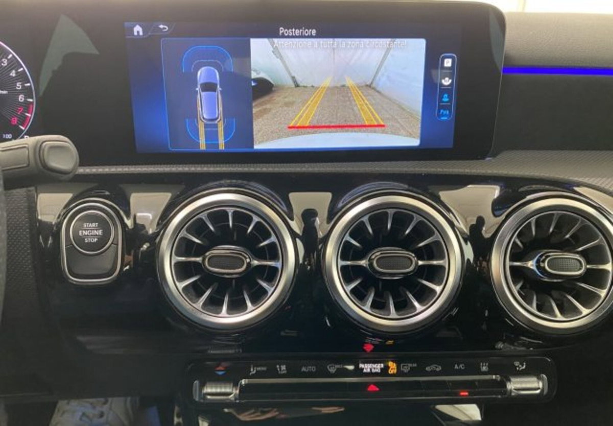 Mercedes-Benz Classe A Sedan 200 AMG Line Premium Plus auto (13)