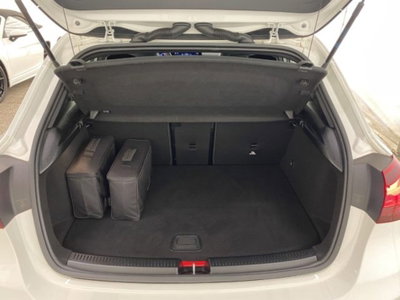 Mercedes-Benz Classe A Sedan 200 AMG Line Premium Plus auto (18)
