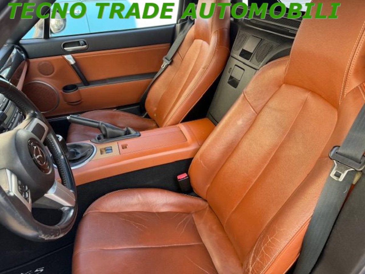 Mazda MX-5 Roadster 2.0L 16V Wind (12)