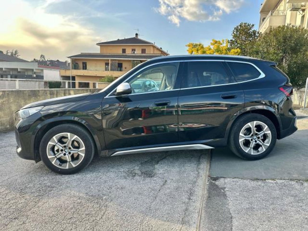 BMW X1 sDrive20d (2)