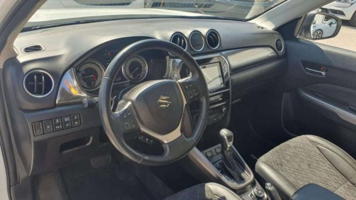 Suzuki Vitara 1.5h 140v Starview 4wd allgrip auto (9)