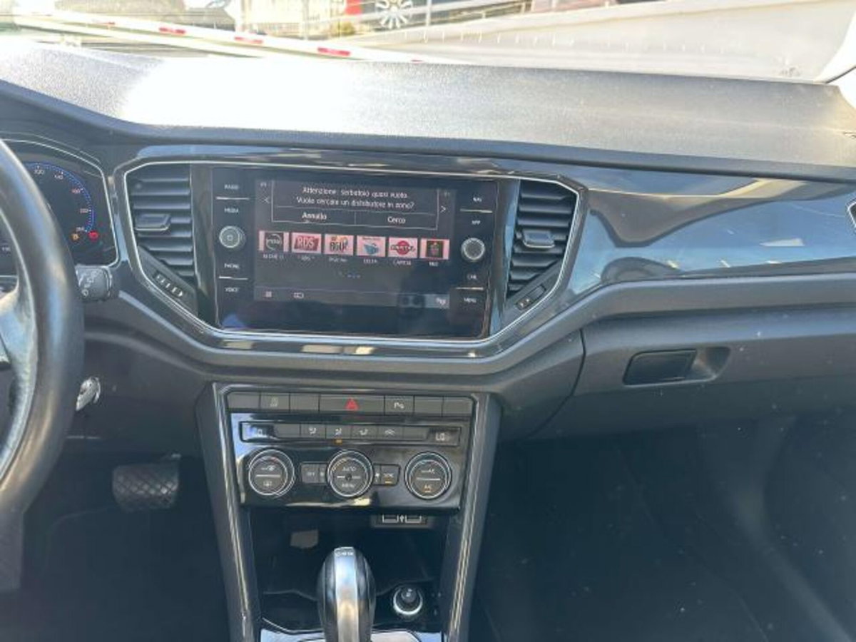 Volkswagen T-Roc 2.0 tdi Life 150cv dsg (11)