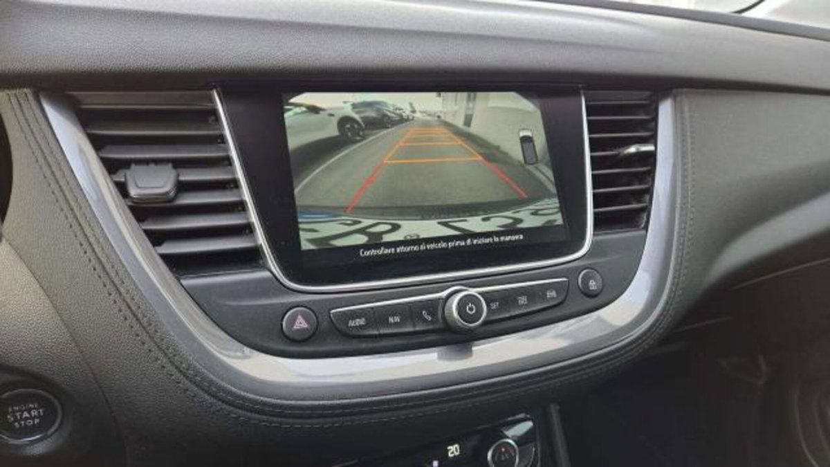 Opel Grandland X 1.5 diesel Ecotec Start&Stop Elegance (7)