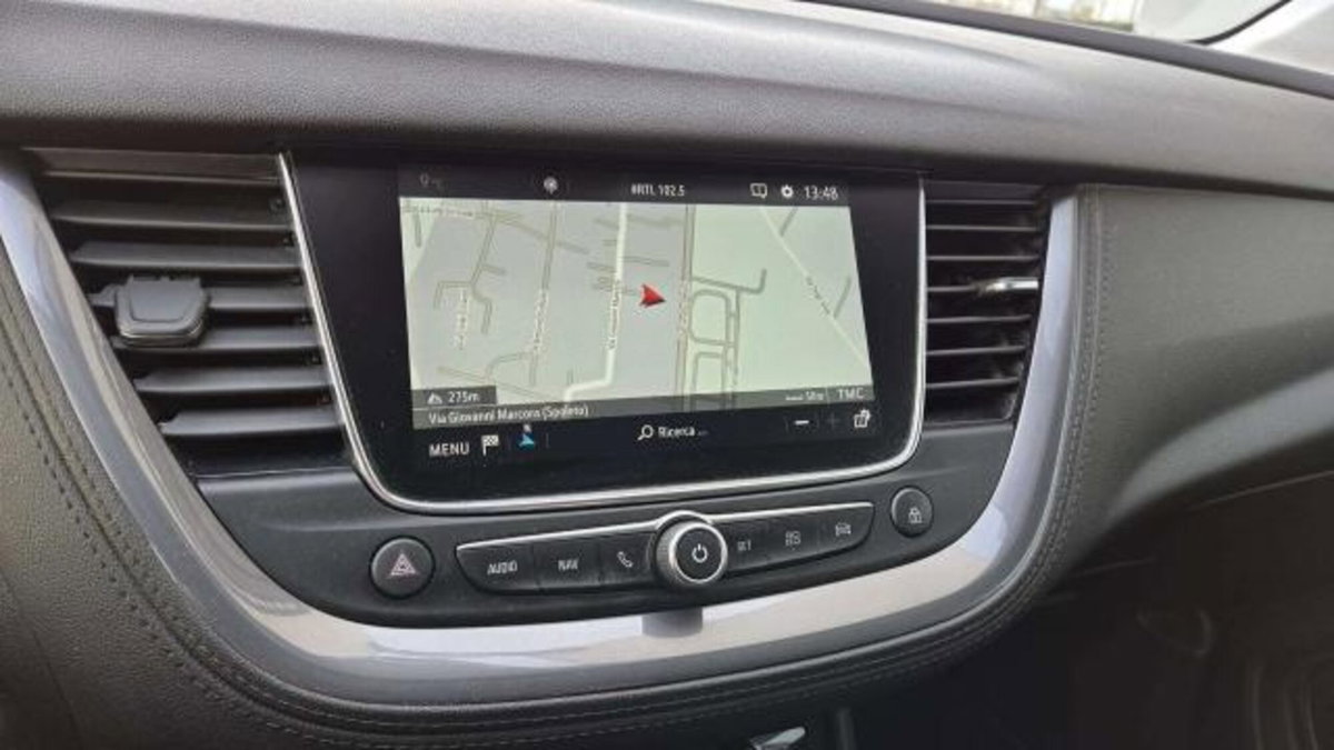 Opel Grandland X 1.5 diesel Ecotec Start&Stop Elegance (8)