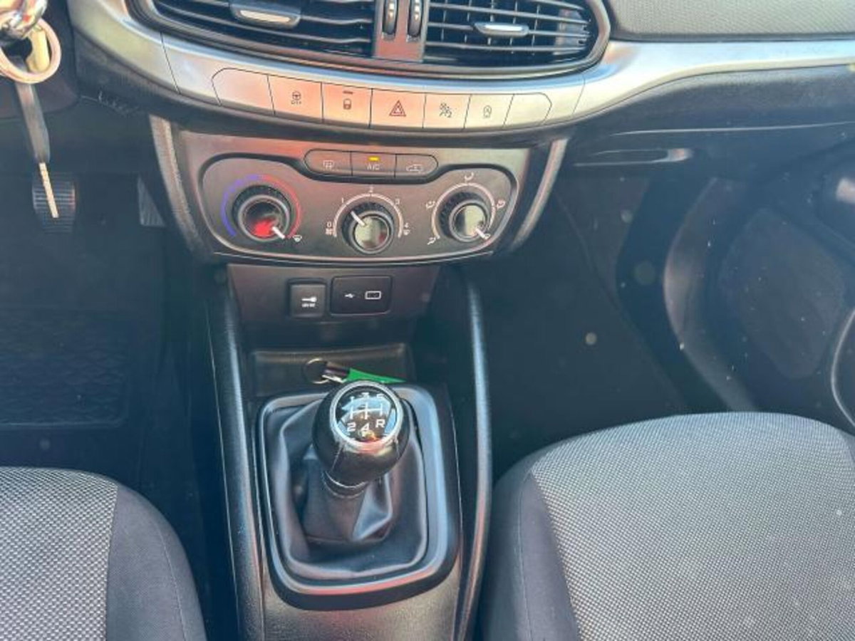Fiat Tipo Station Wagon Tipo SW 1.3 mjt CityLife s&s 95cv (11)