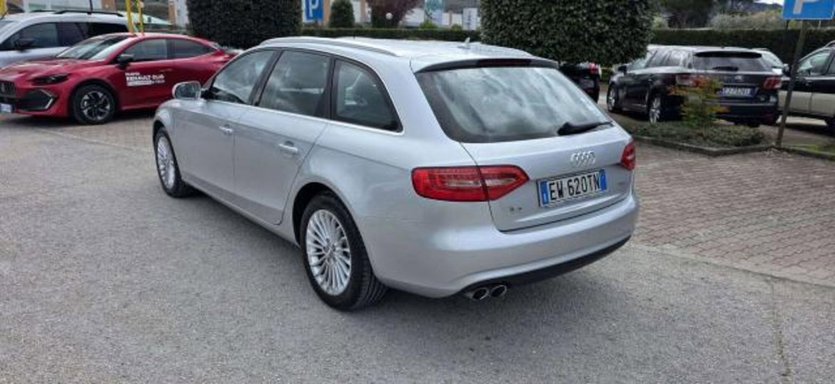 Audi A4 Avant 2.0 TDI 120CV F.AP. Start (5)
