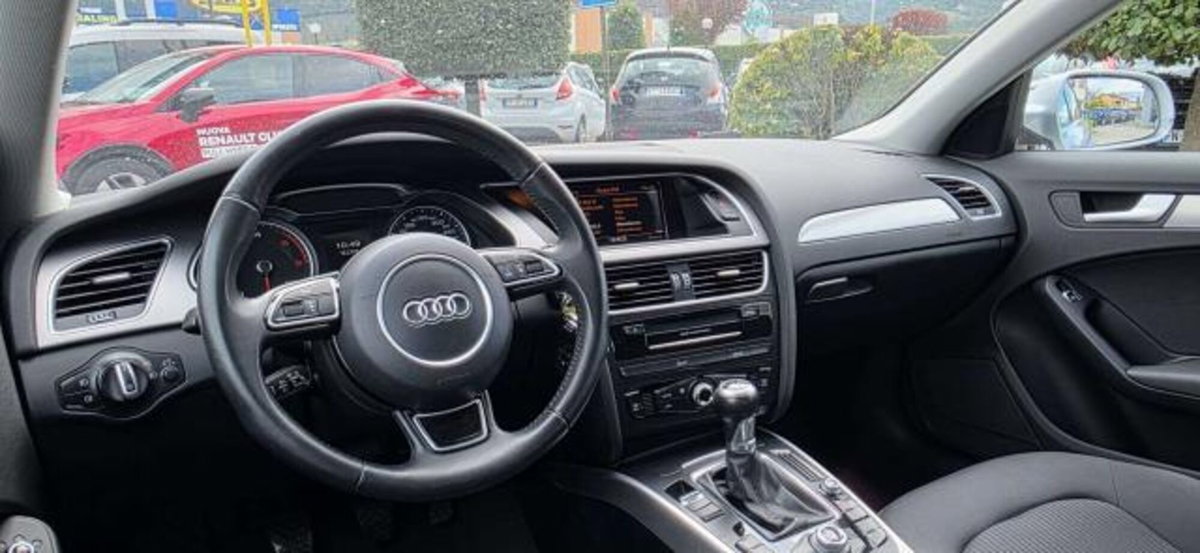 Audi A4 Avant 2.0 TDI 120CV F.AP. Start (8)