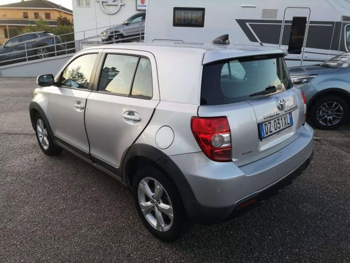 Toyota Urban Cruiser Cruiser 1.D-4D AWD (4)