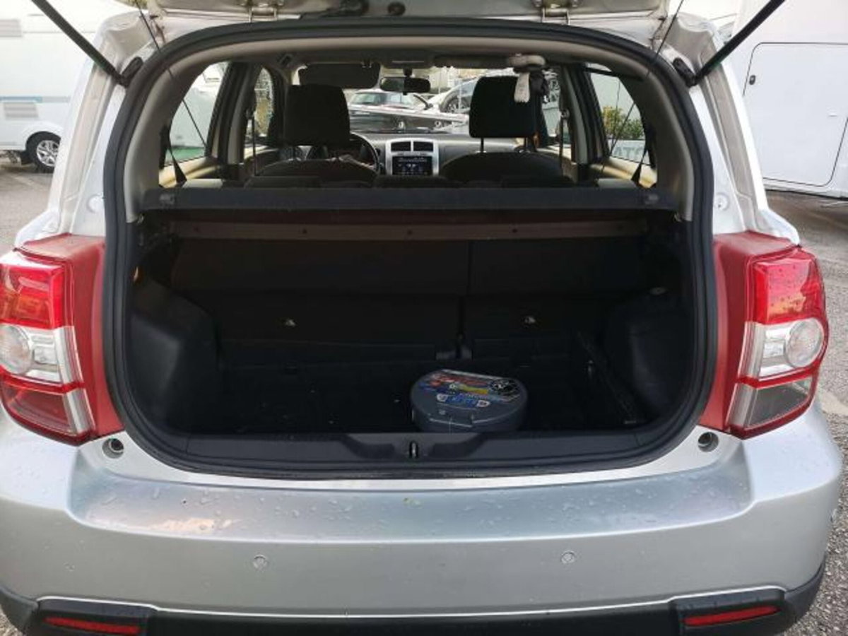 Toyota Urban Cruiser Cruiser 1.D-4D AWD (6)