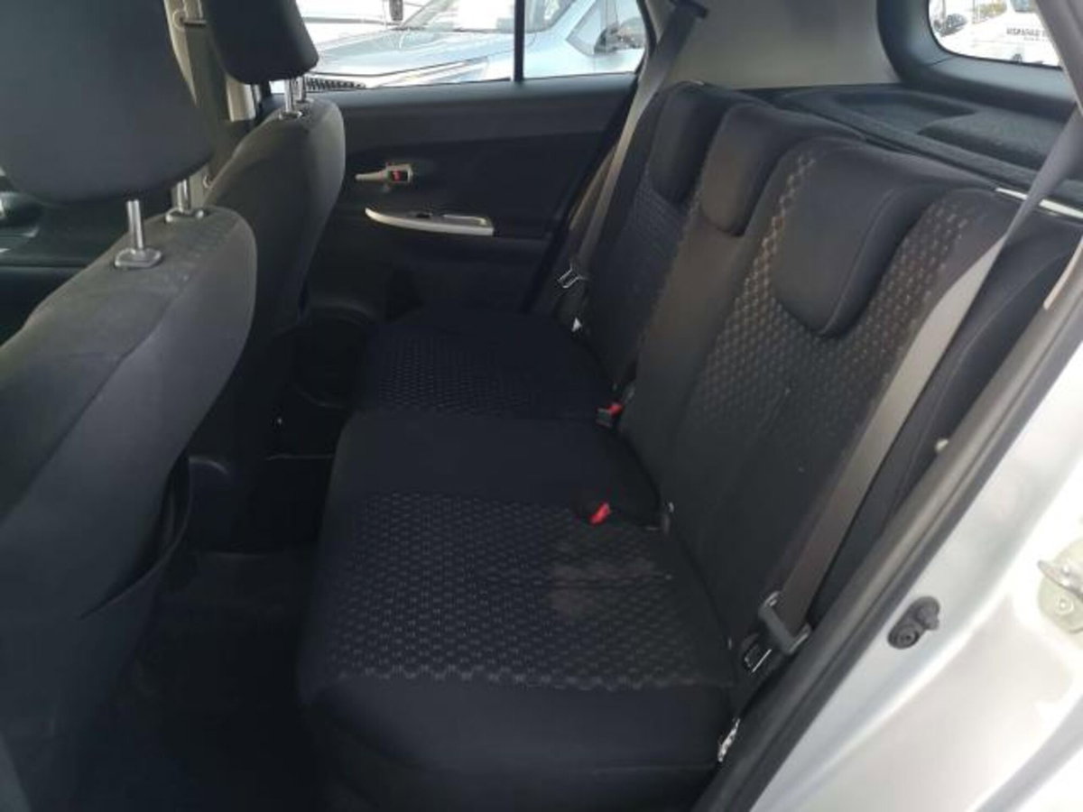 Toyota Urban Cruiser Cruiser 1.D-4D AWD (7)